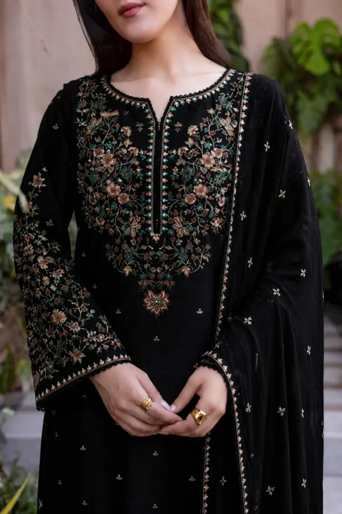 Batik 3-Piece Dhanak Suit – Embroidered Shawl - alternate view