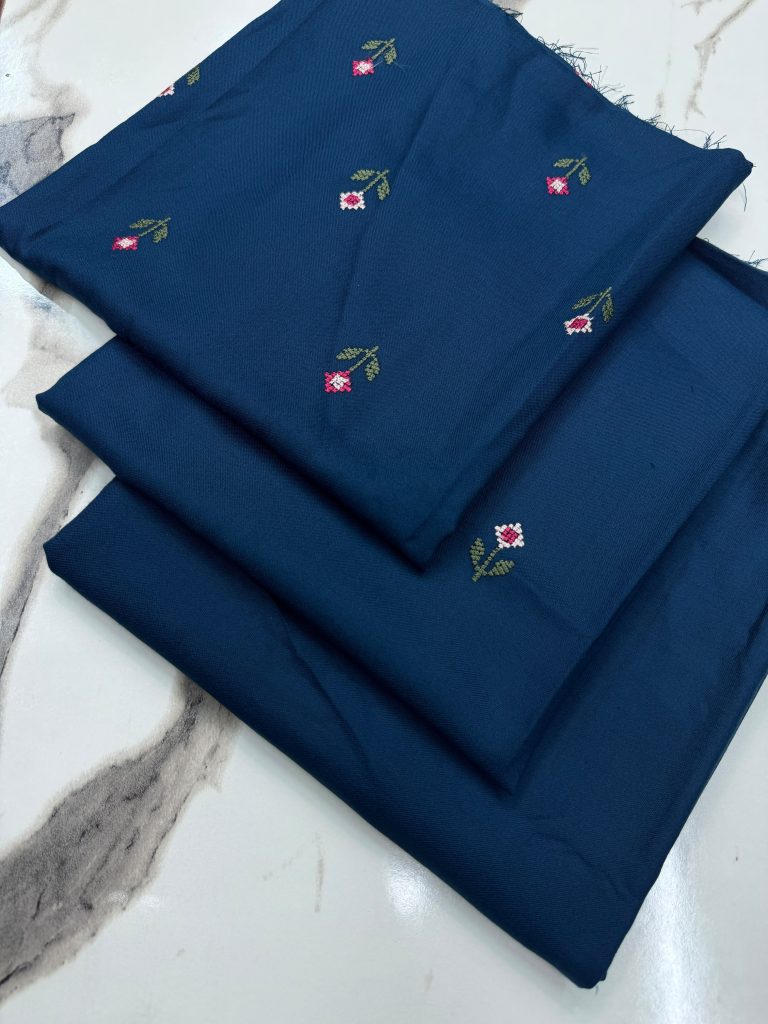 Bareeze 2-Piece Dhanak Suit – Winter Collection 2026 - alternate view