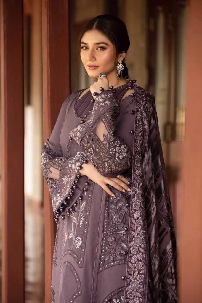 Maria B Hit 3-Piece Dhanak Suit – Brand Code 7471 - alternate view
