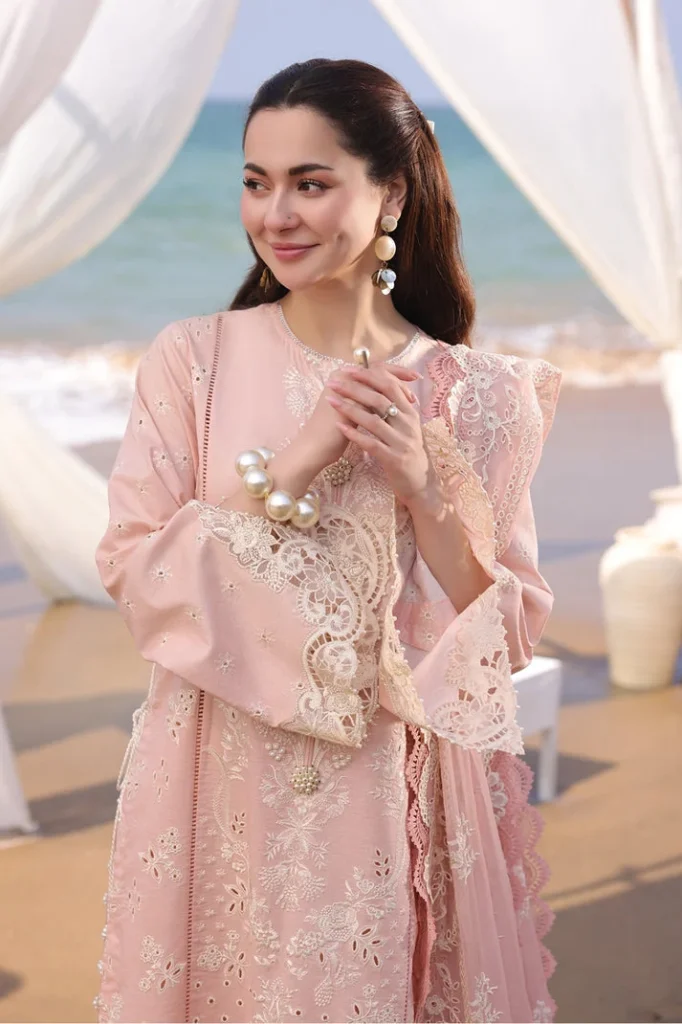 Qalamkar 3-Piece Dhanak Embroidered Suit – Code 51242 - alternate view
