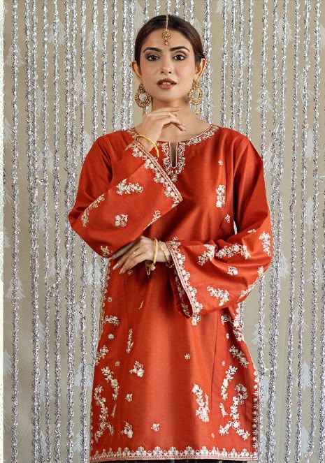 Urge 2-Piece Dhanak Embroidered Suit with Printed Trouser – Code 884 - alternate view